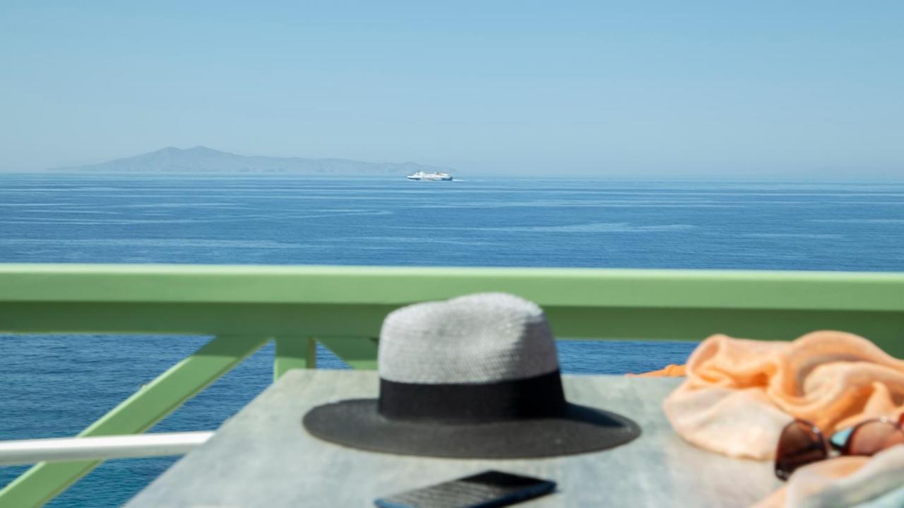 Corali Suites Andros Batsi Exterior foto