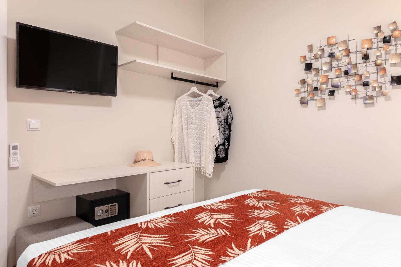 Corali Suites Andros Batsi Exterior foto